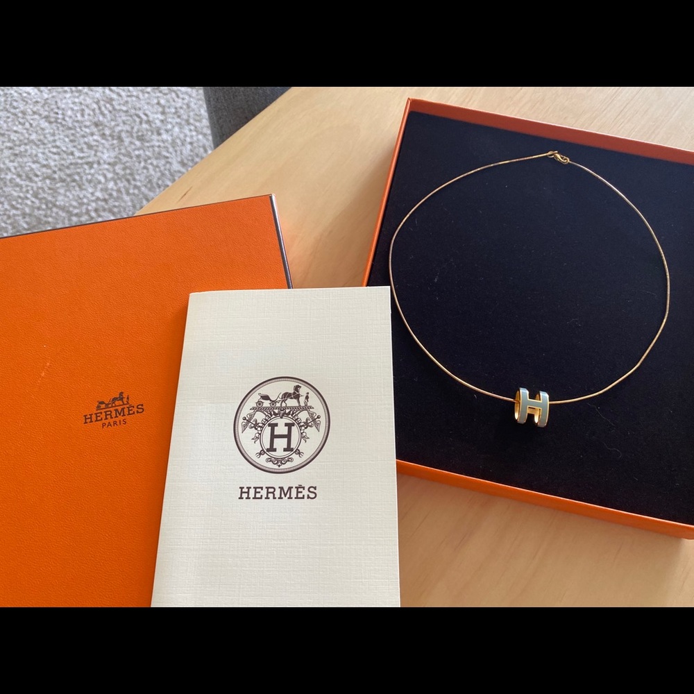 Hermès Pop H necklace in baby blue